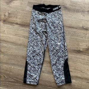 Black and white running pants - stretchy!
